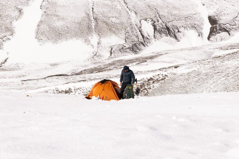 The Ultimate Guide to Setting Up Your Camping Tent Easily